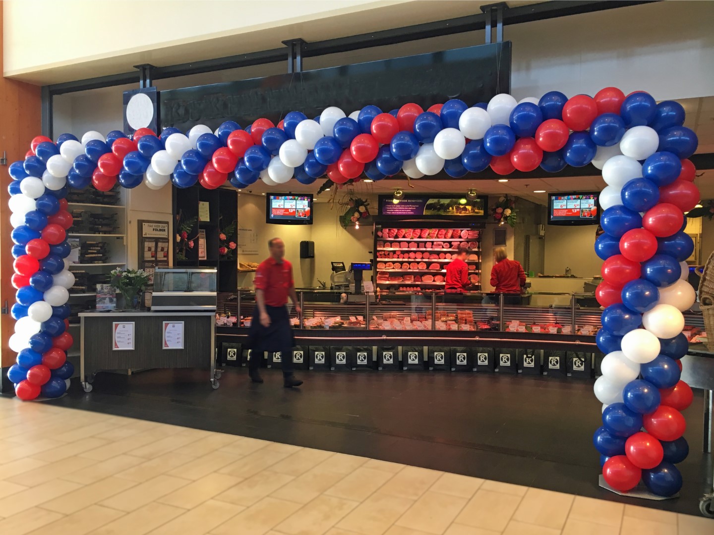Ballonnenboog op maat, een rechthoekige boog op maat van de entree